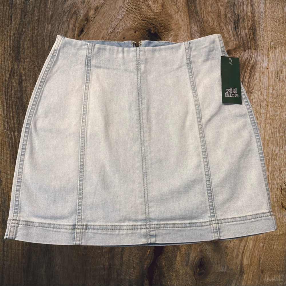 Wild Fable Denim Mini Skirt High Waisted Back Zip Light Blue Womens 4‎